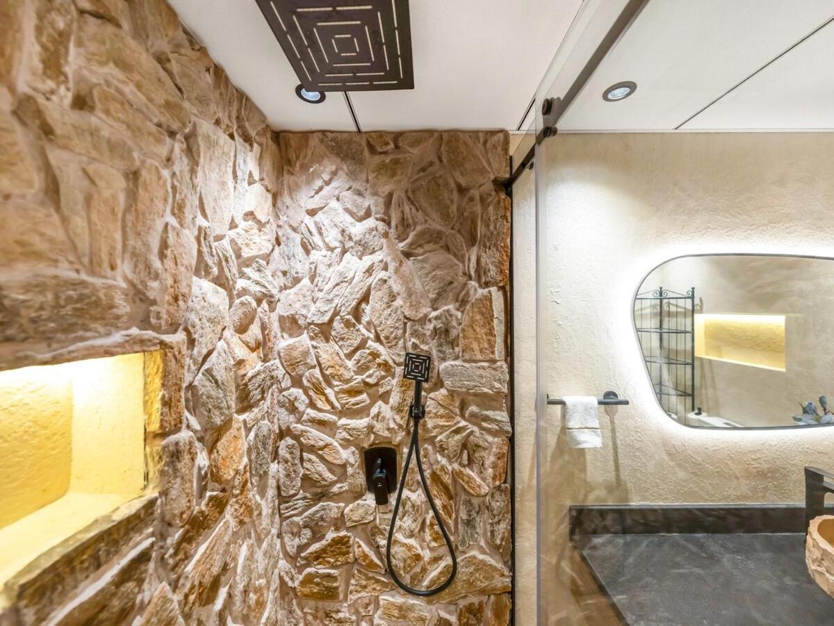 Apartment Luxury Penthouse In The Heart Of Marina Dubai