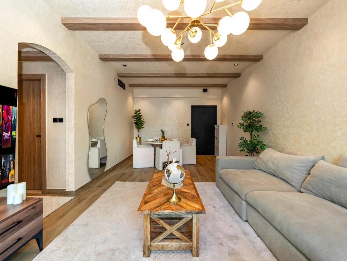Luxury Penthouse In The Heart Of Marina